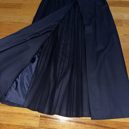 Womens Harve Benard Black Black Wool Lined Flare Skirt w Back Zipper Size 12 VTG