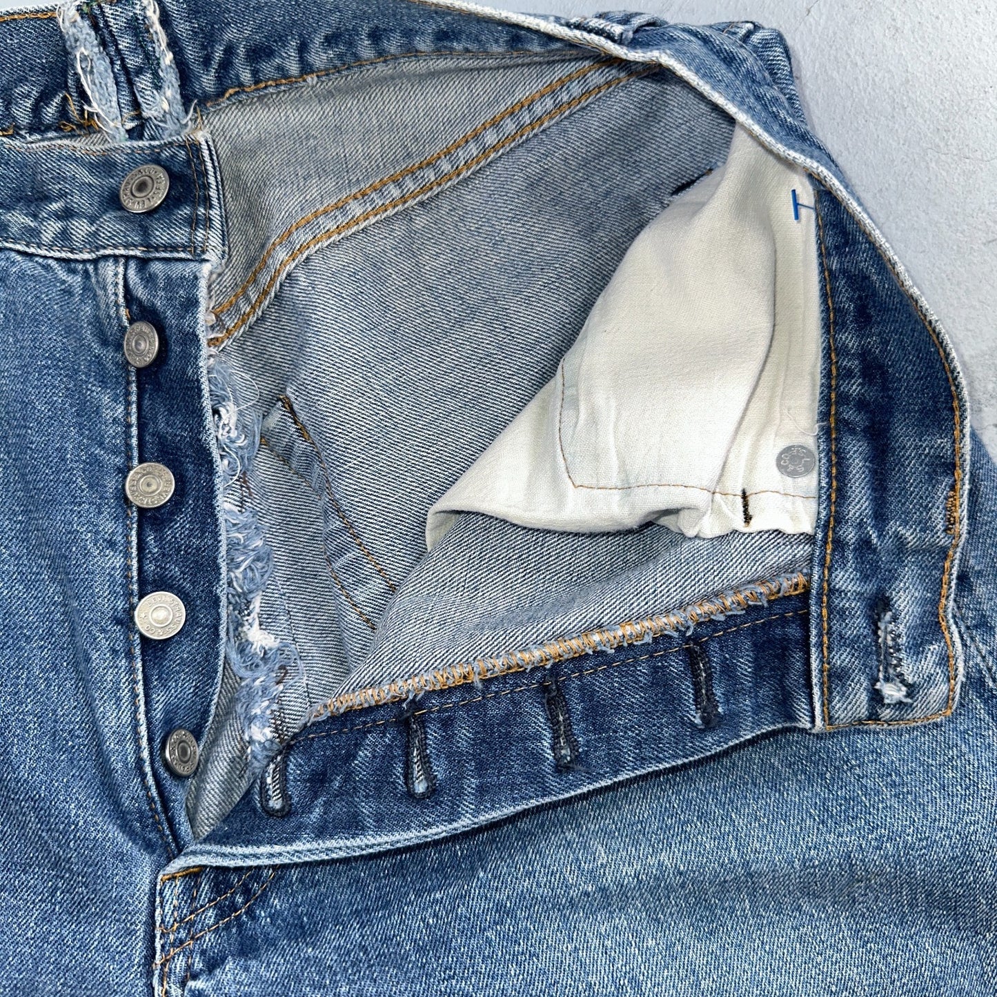 Levis 501 VTG 70s SS Redline Selvedge Jeans XX Med Wash 27x31 Tailored Altered