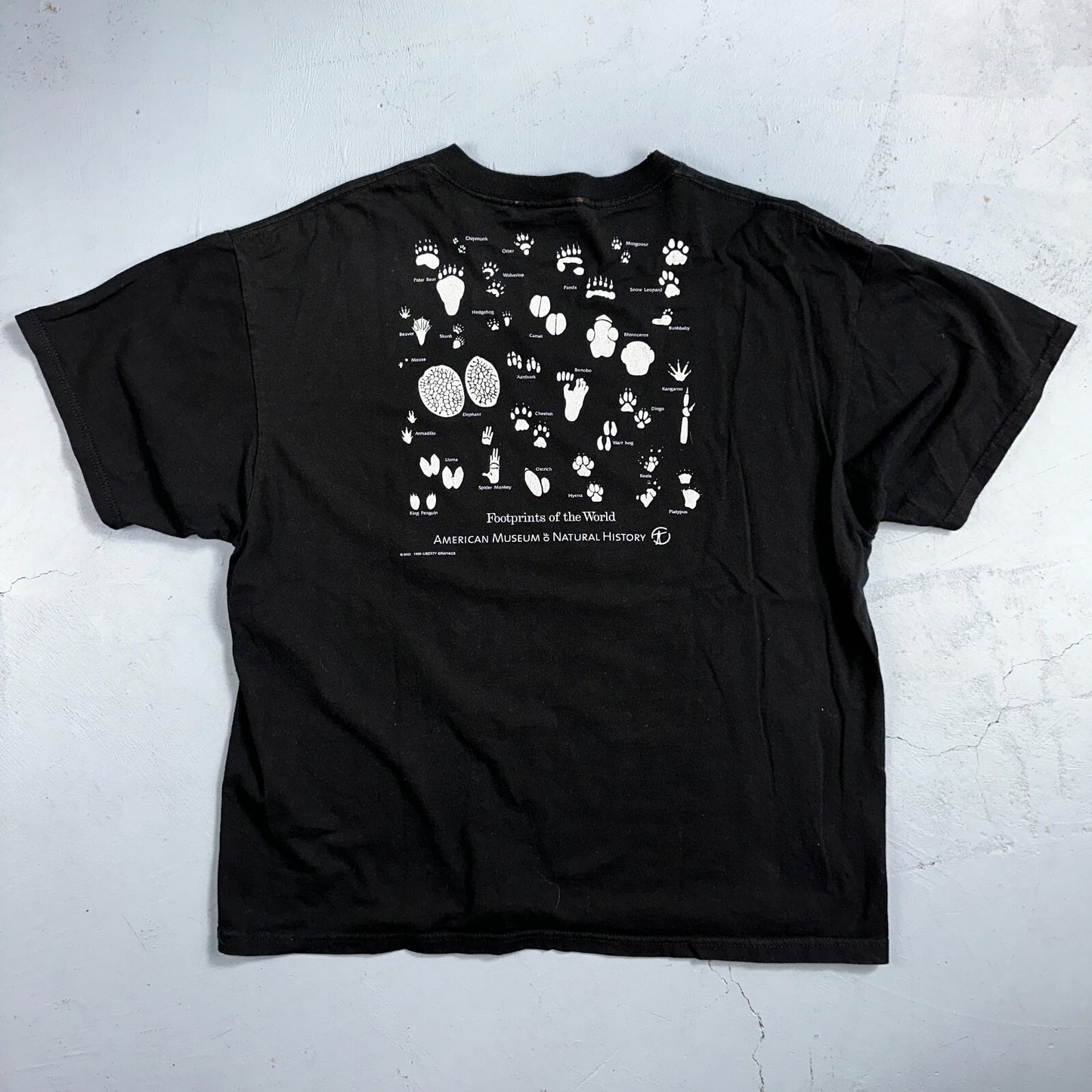 Constellations VTG T Shirt Animal Footprints Hippie Stoner Trippy Holistic Art