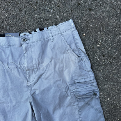 Iron Co. Men's NWT 38 Comfort Waistband Regular Fit Stretch Cargo Short