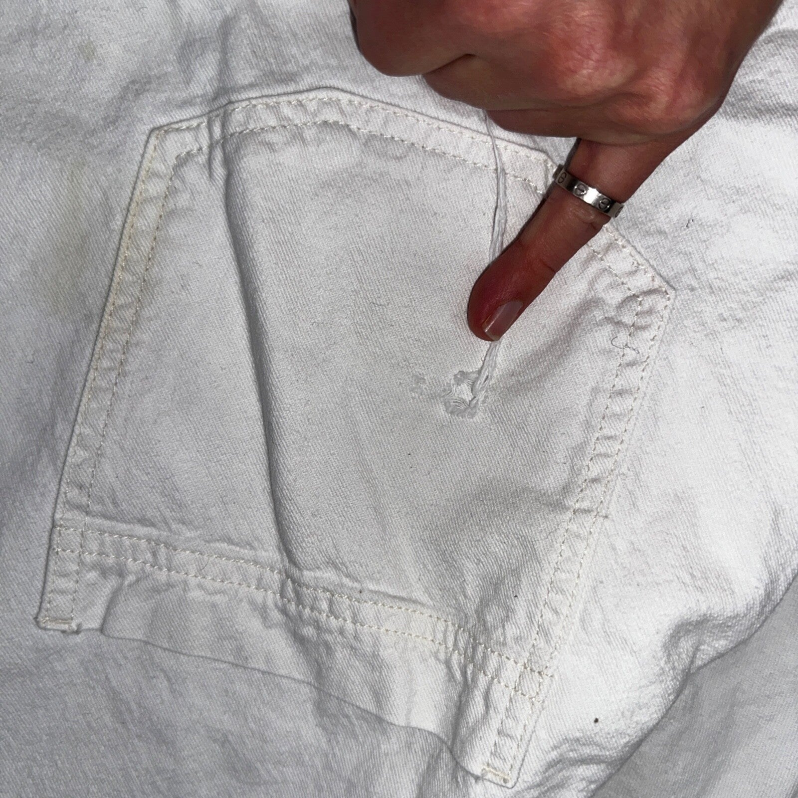 VTG Levis Red Tab Men Button Up Shirt Large White Long Sleeve 90s Y2K Thrashed