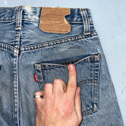 Levis 501 Vintage 80s Redline Selvedge USA XX Jeans Med Wash 28x34 Act 26x30
