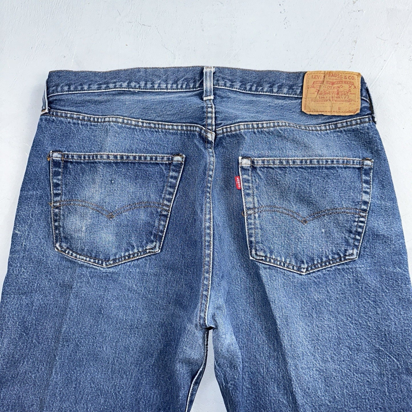 Levis 501 Vintage 80s Redline Selvedge USA XX Jeans Med Wash 40x36 Act 36x32