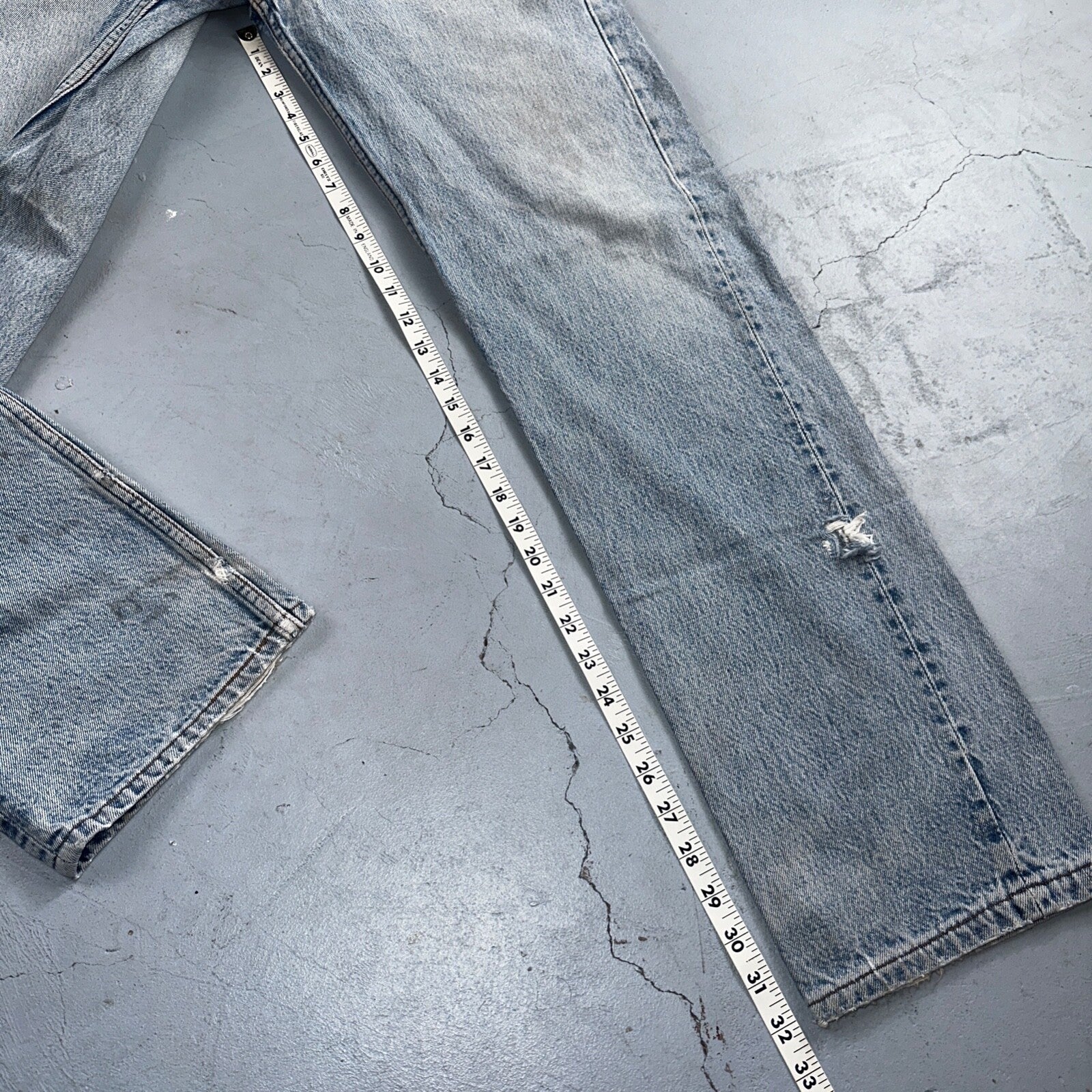 Levis 501 Vintage 90s USA XX Straight Leg Jeans Blue Light Wash 34x36 Act 31x32