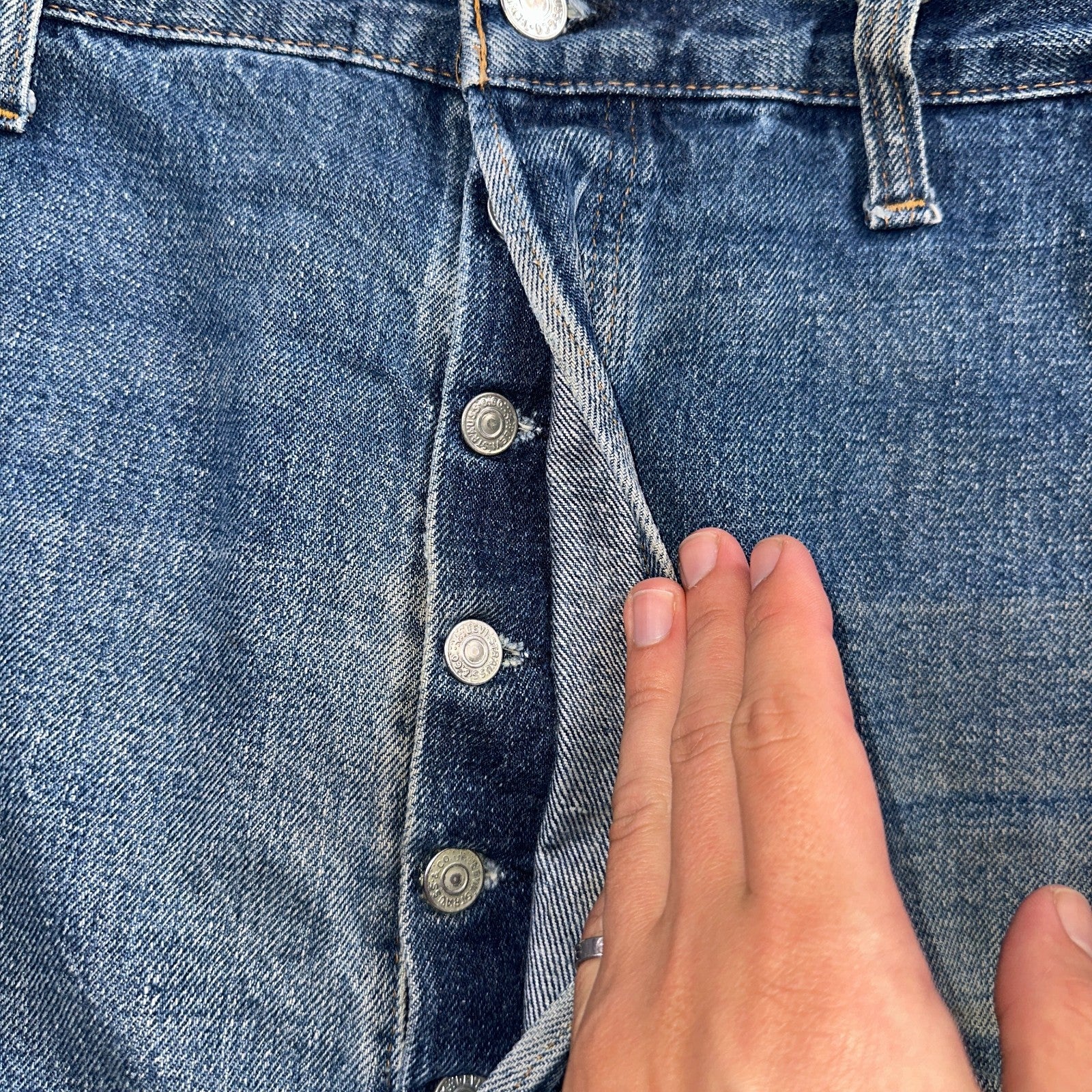 Levis 501 Vintage 70s SS Redline Selvedge USA XX Jeans Med Wash 48x30 Act 44x26