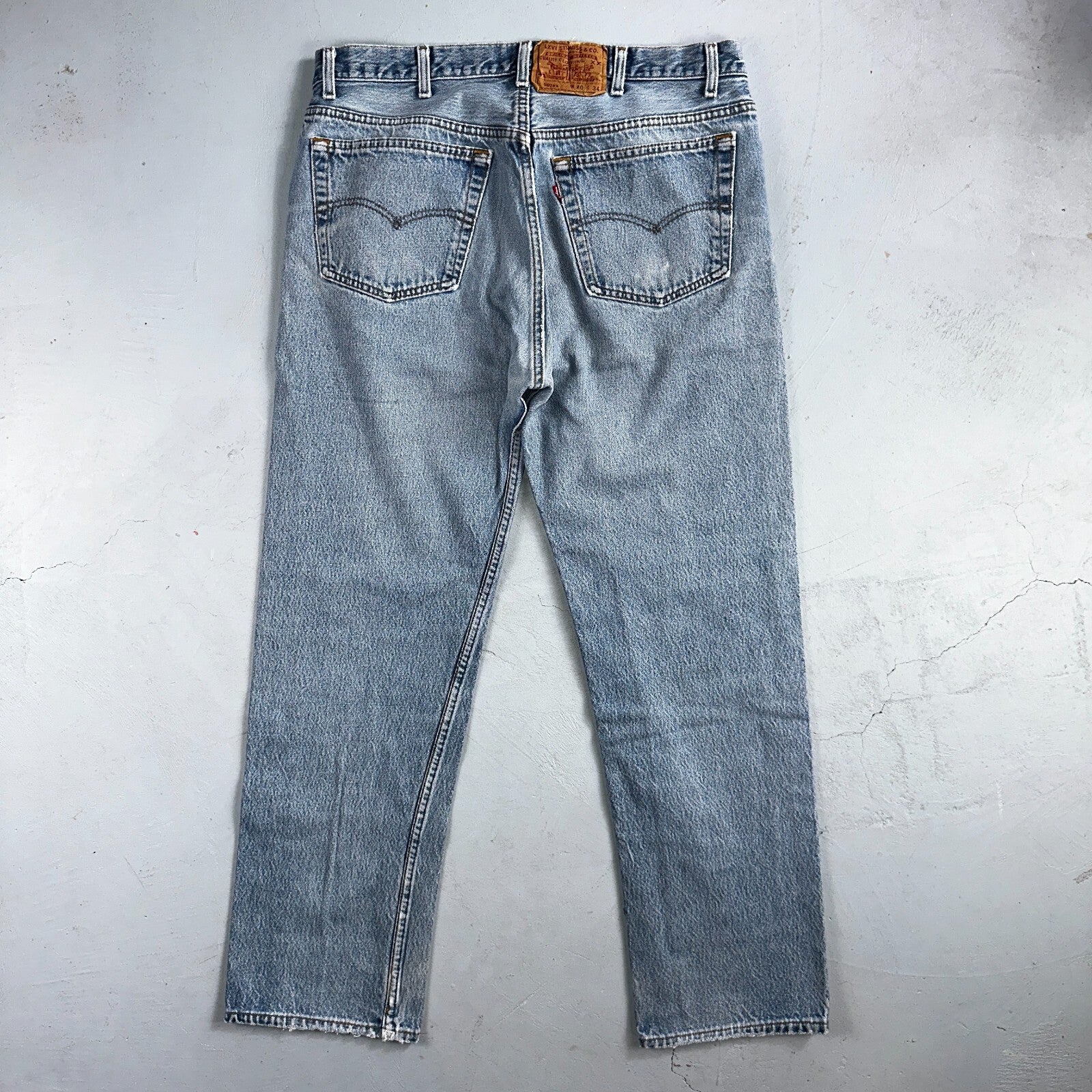 Levis 501 Vintage 90s USA XX Straight Leg Jeans Blue Light Wash 40x32 Act 35x29