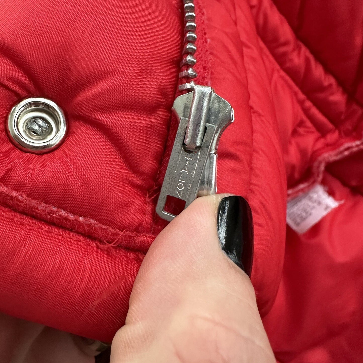 Vintage 60s Red Down Insulated Quilted Puffer Jacket M 1960s 70s Rockabilly