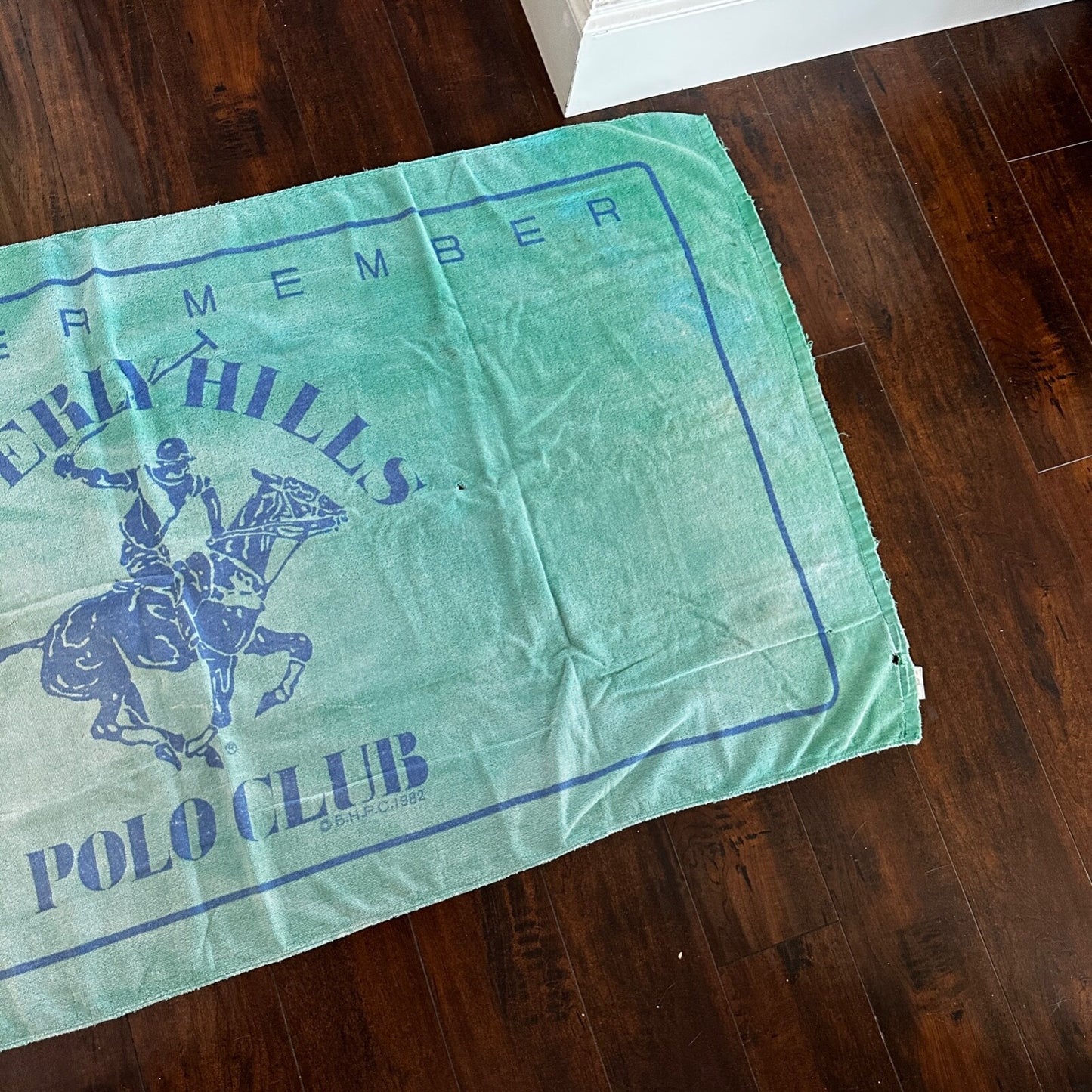 Vintage Charter Member Beverly Hills Polo Club 100% Cotton Beach Towel