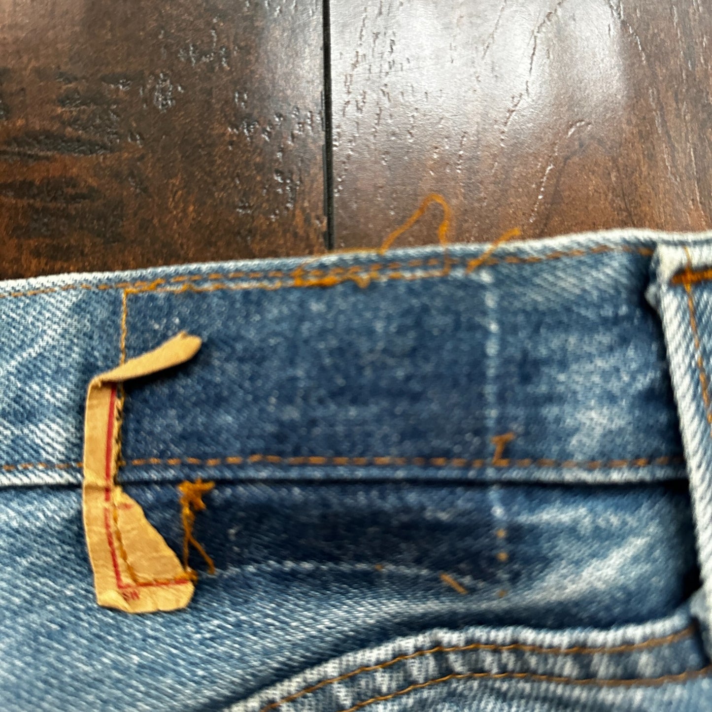 VTG USA Levis 501 Button Fly 80s Tag Jeans 32x27 Straight Leg Thrashed Ripped