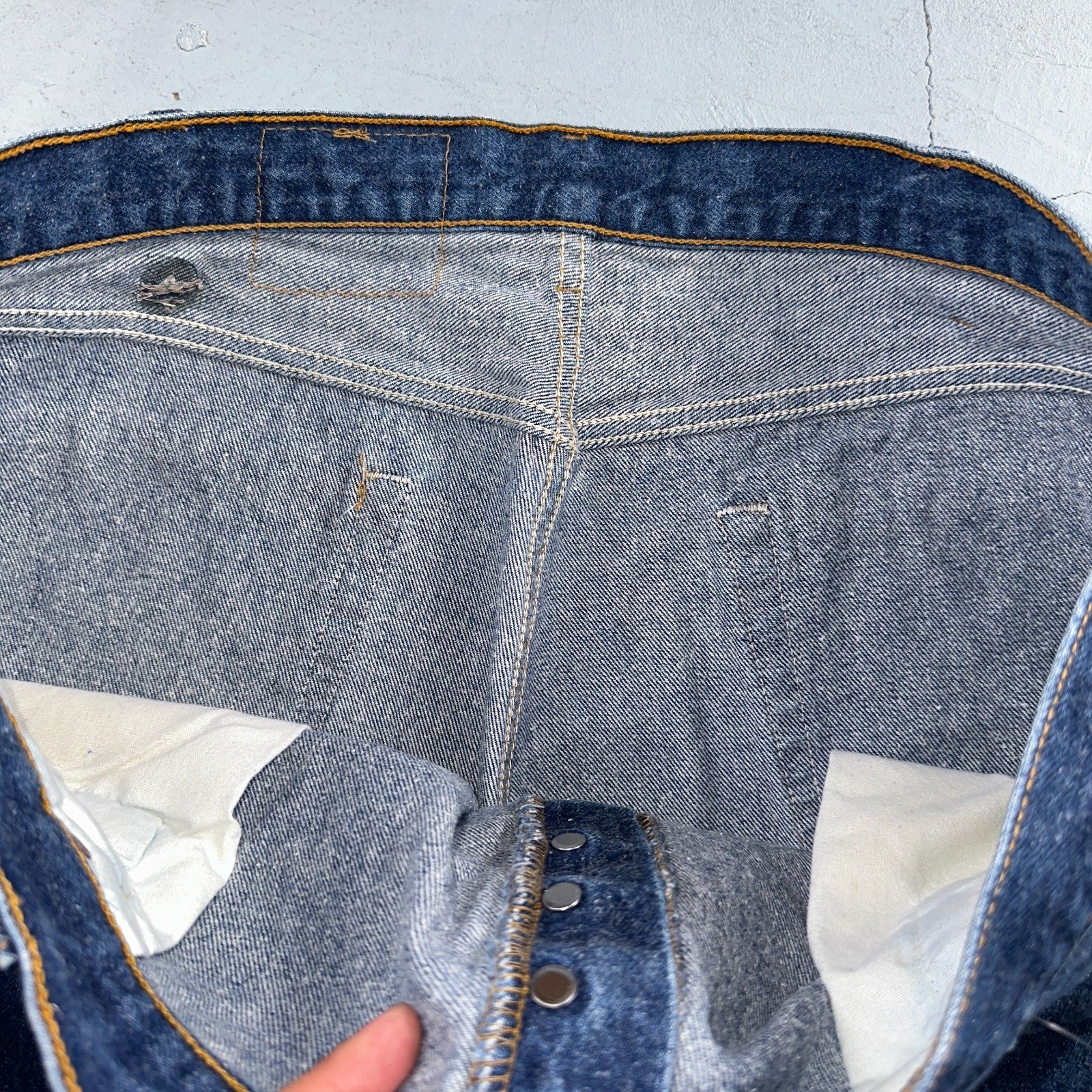 Levis 501 Vintage 90s USA XX Straight Leg Jeans Blue Med Wash 44x32 Act 40x29