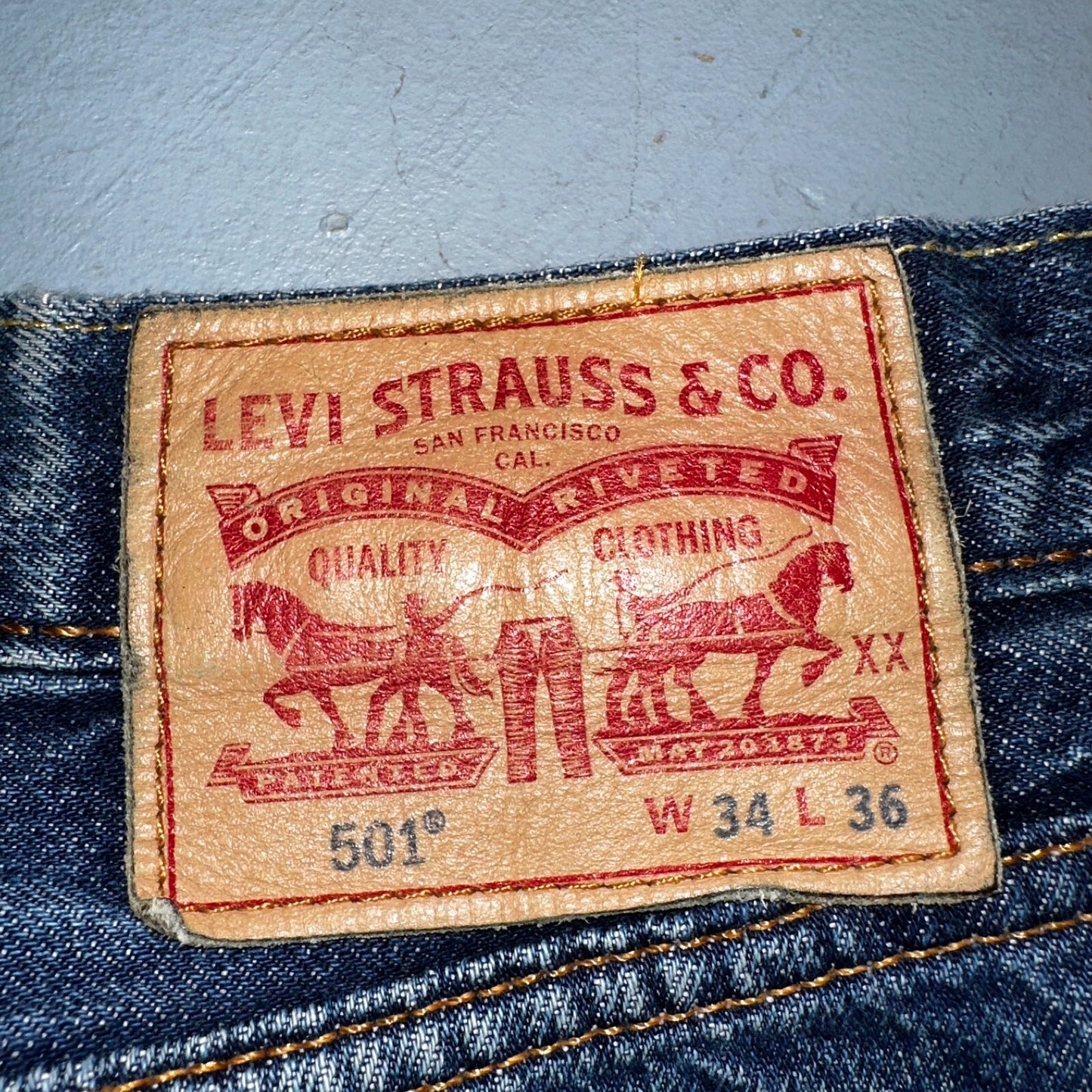 Levis 501 Y2K XX Straight Leg Jeans Blue VTG Med Wash 34x36 Act 34x34