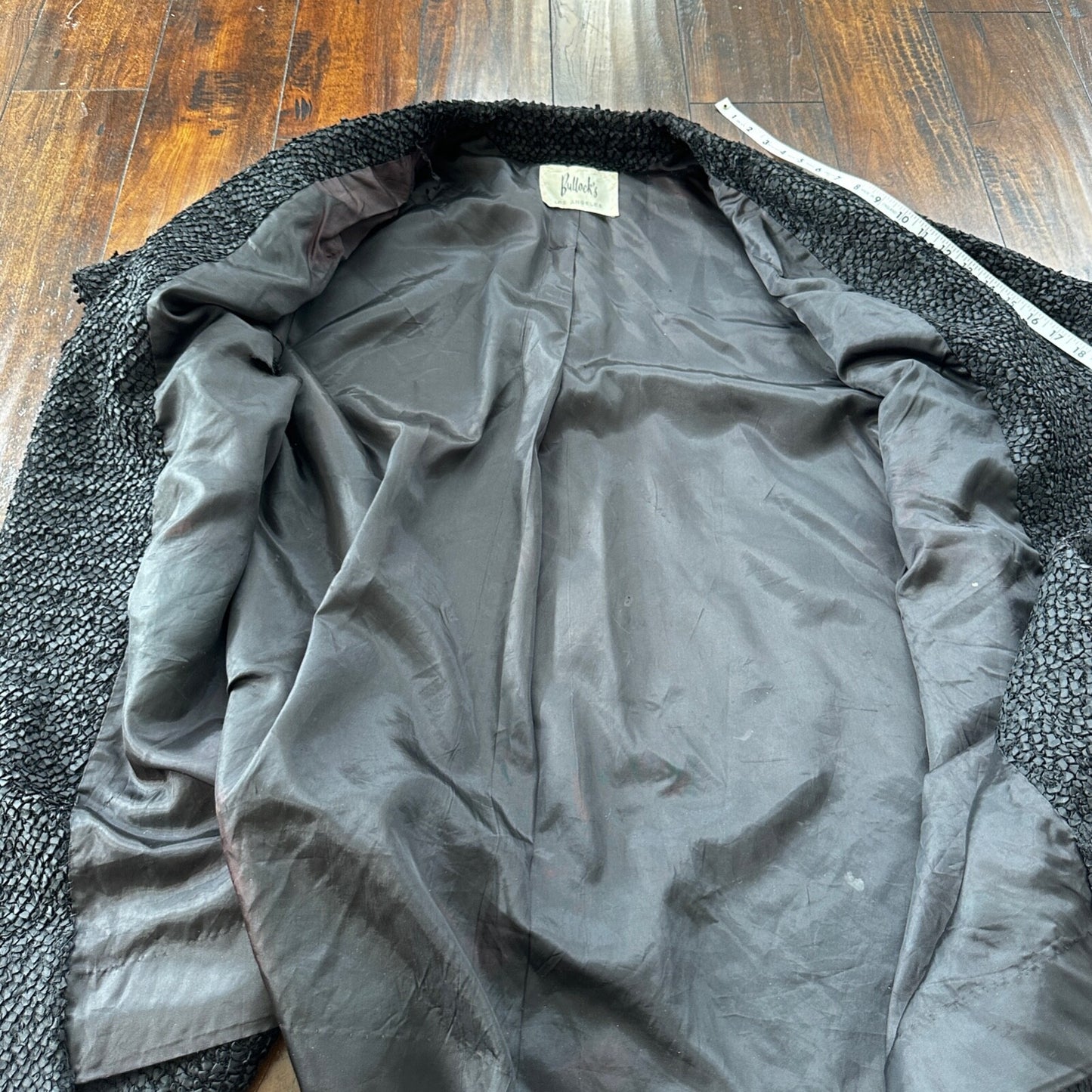 VTG 1960s Bullock’s Womens Shrug Coat Jacket Cute Fall Poly Black Rockabilly 60s