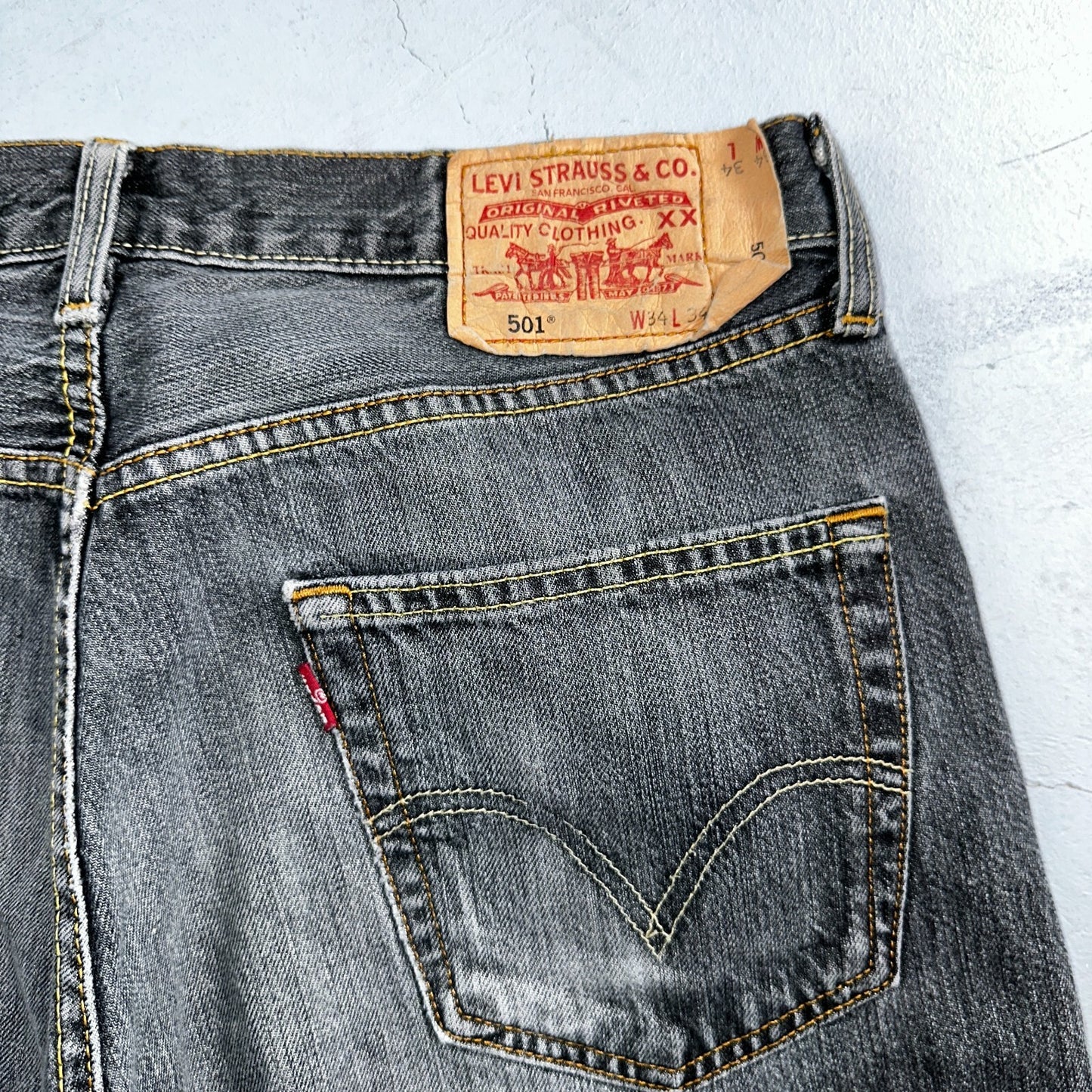 Levis 501 Vintage Y2K XX Straight Leg Jeans Black Light Wash 34x34 Act 33x33