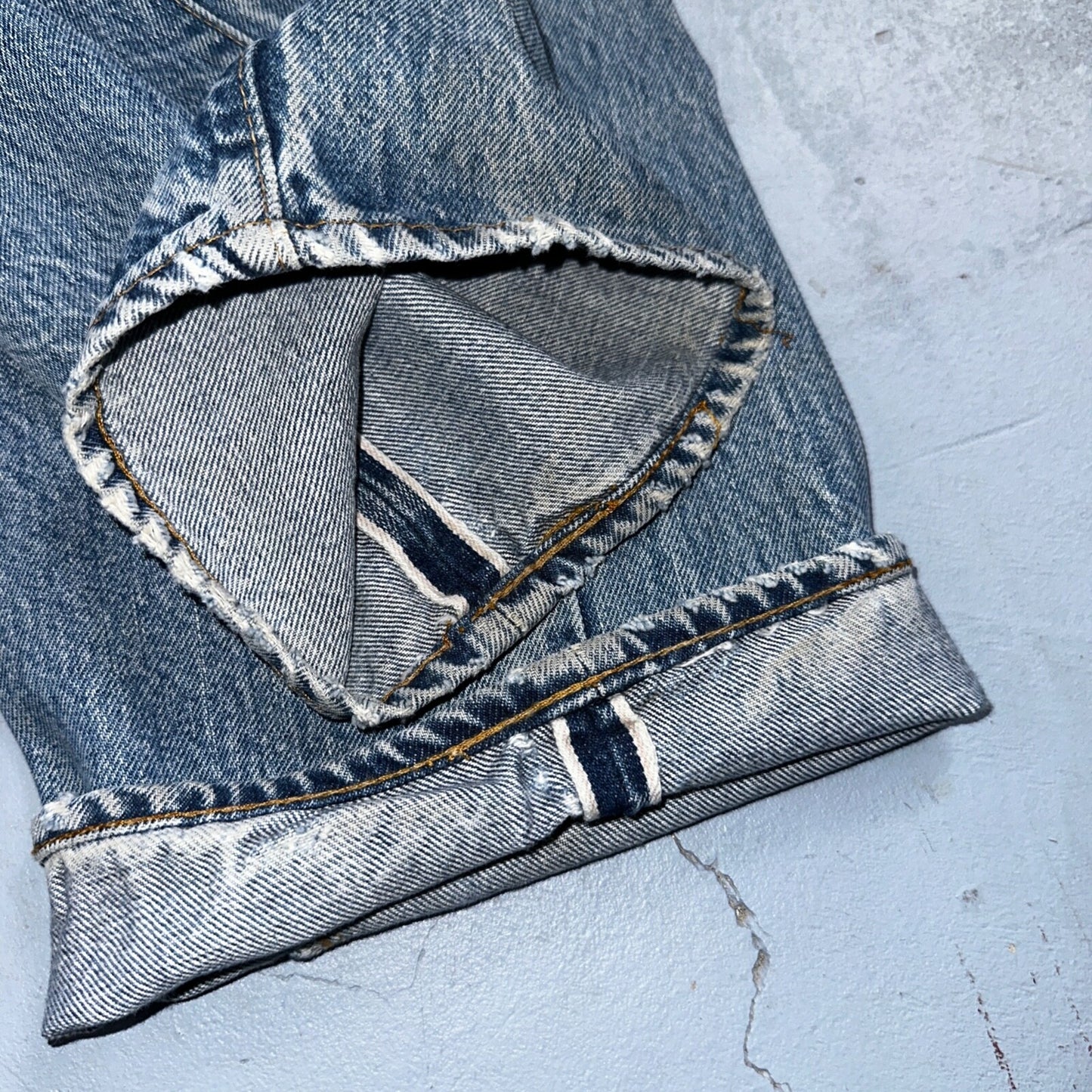 Levis 501 Vintage 80s Redline Selvedge USA XX Jeans Med Wash 34x30 Act 32x26