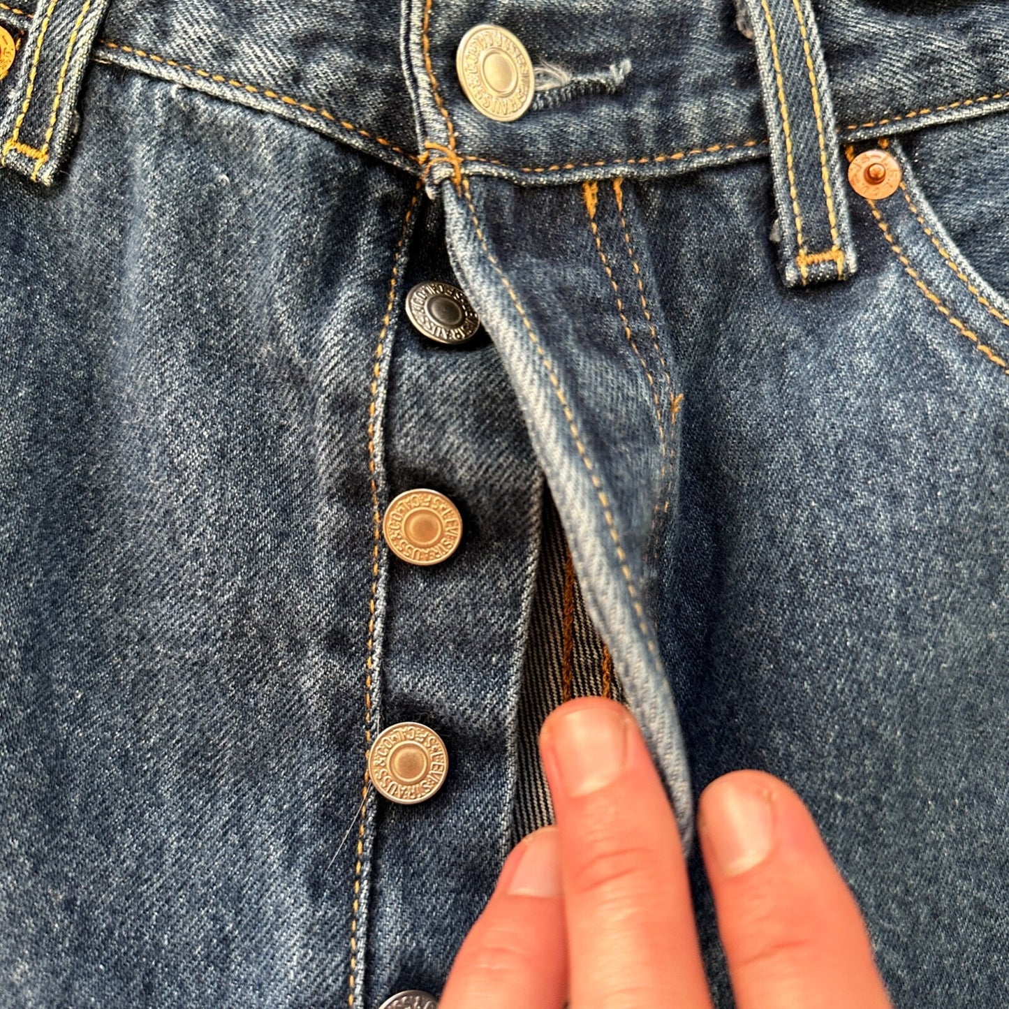 VTG Levis 501 XX Button Fly 90s Y2K Jeans Denim Straight Capri 34x30 Act 31x25