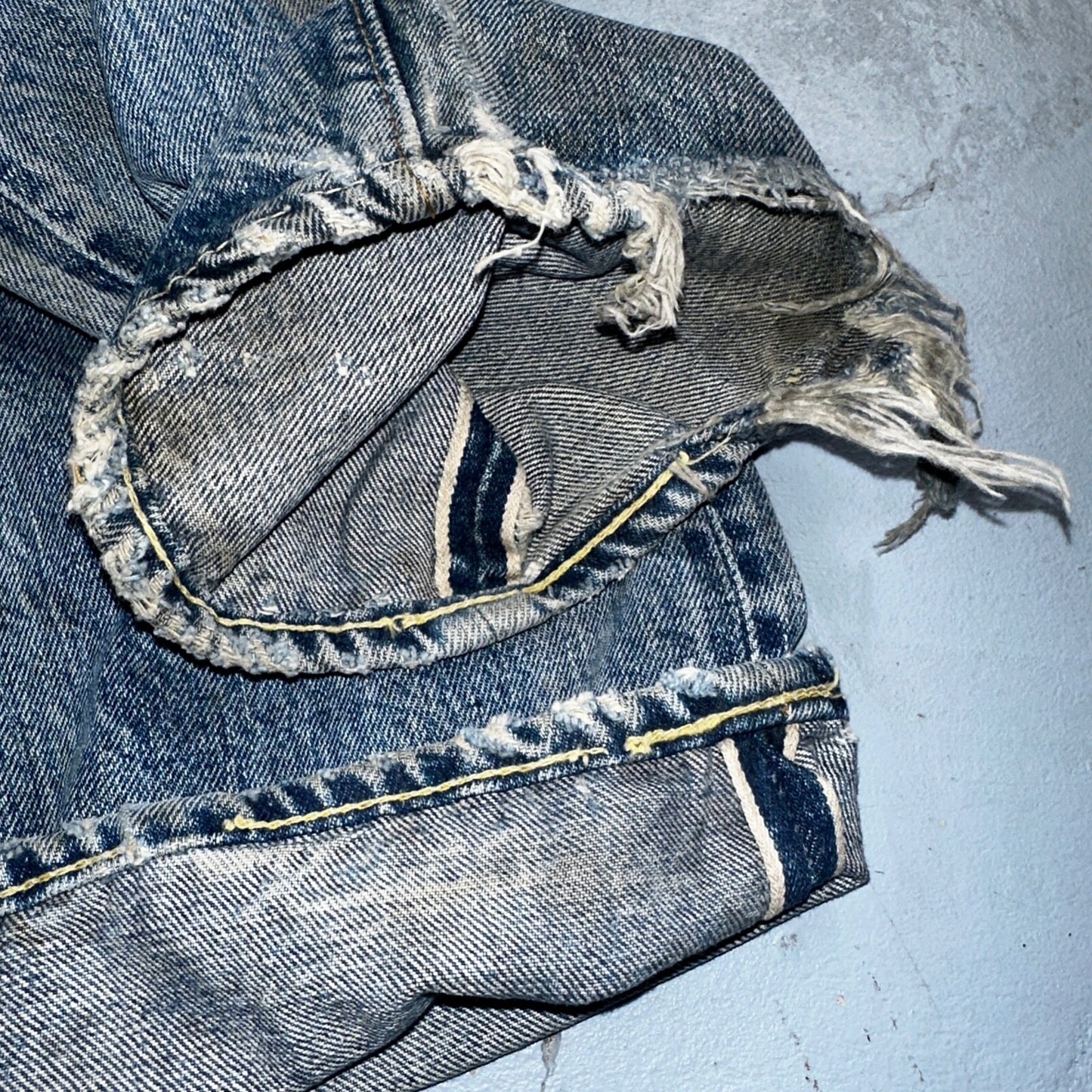 Levis 501 VTG 70s SS Redline Selvedge Jeans XX Thrashed Ripped Act 29x29
