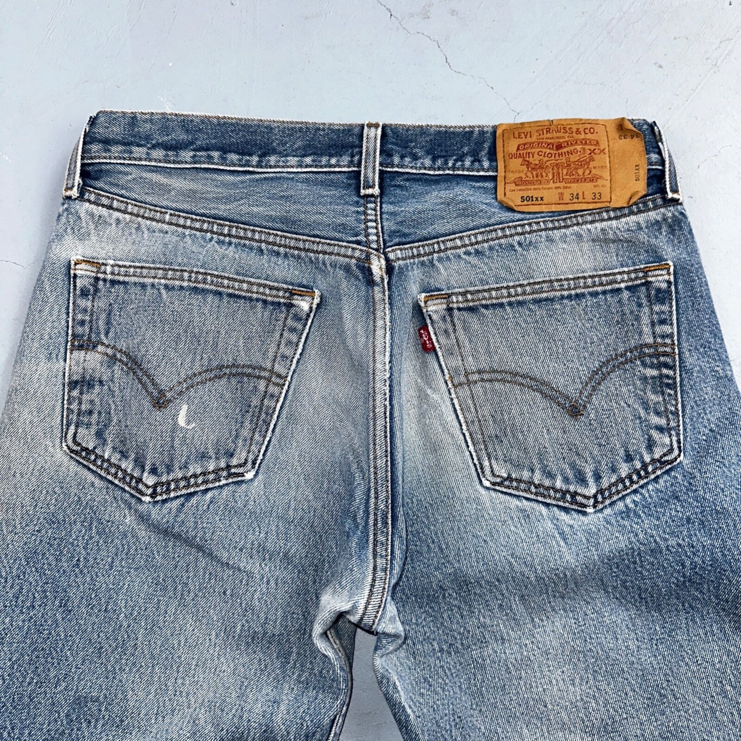 Levis 501 Vintage Y2K Mexico Straight Leg Jeans 34x33 90s Med Wash Act 32x29