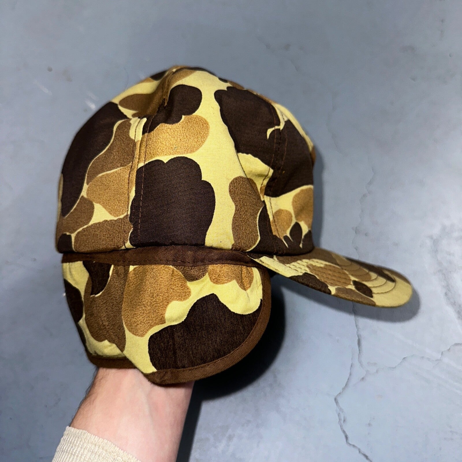 Goretex Duck Camo Hat w/ Earflaps Cap Dunn Large VTG Hunting Thinsulate 90s