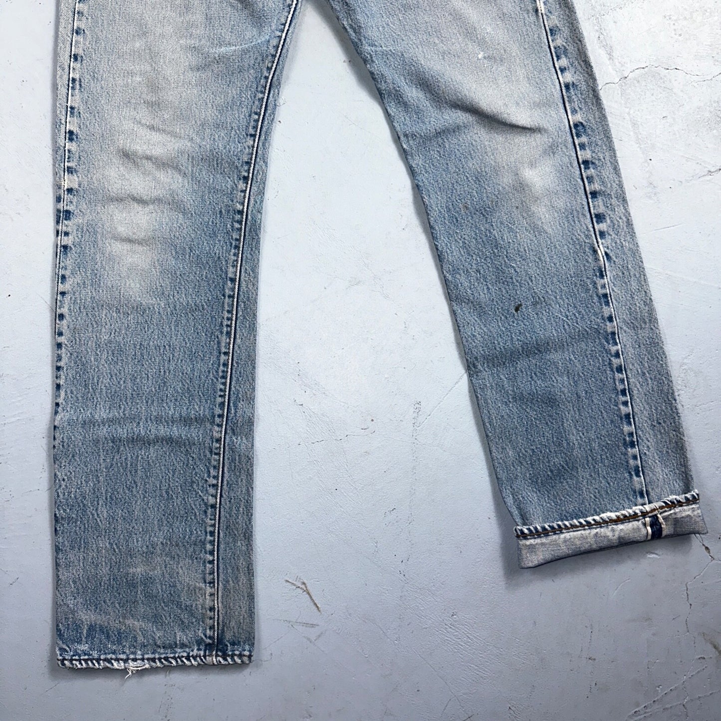 Levis 501 Vintage 80s Redline Selvedge USA XX Jeans Thrashed Light Act 30x33