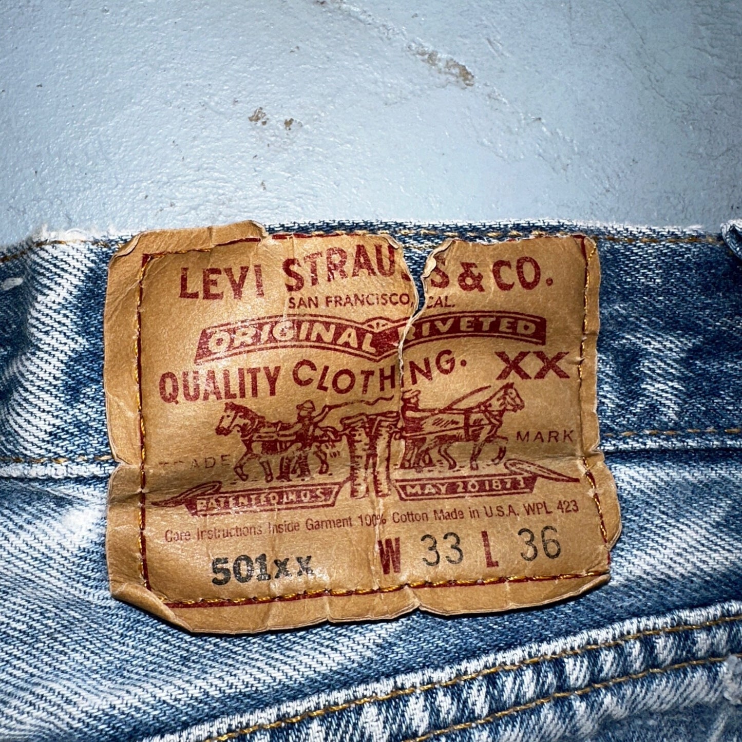 Levis 501 Vintage 90s USA XX Straight Leg Jeans 33x36 Light Wash Act 30x30