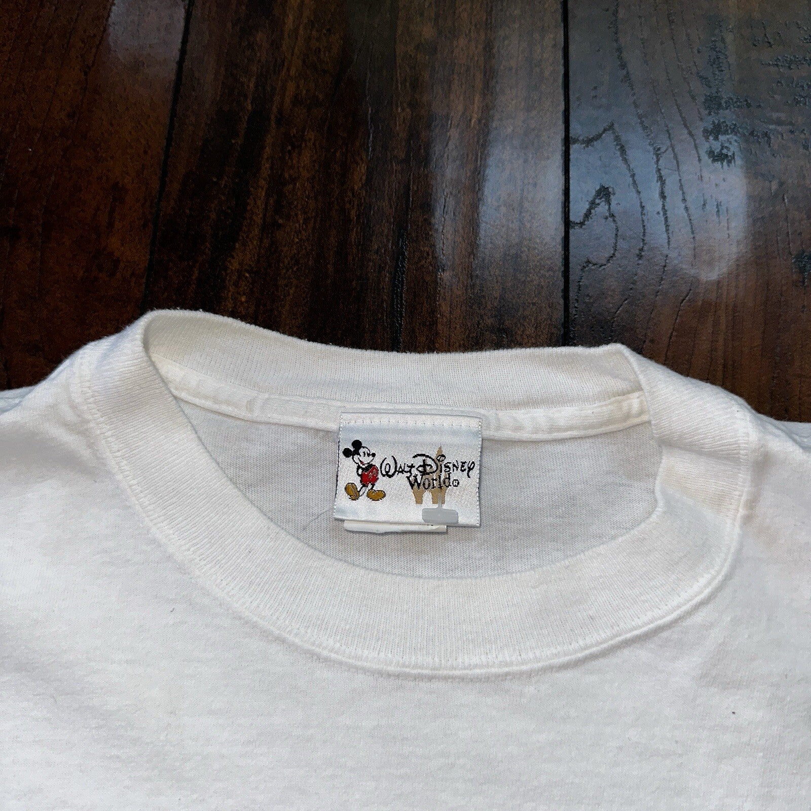 Minnie Mouse Disney Y2K Vintage T Shirt Cute Flowers Mickey Band World Cool