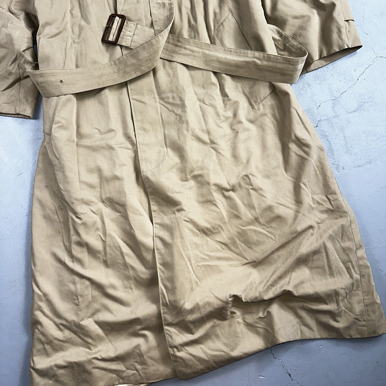 AQUASCUTUM Men's Long Button Up Beige Trench Coat UK 42 Pre-Loved Classic Belted