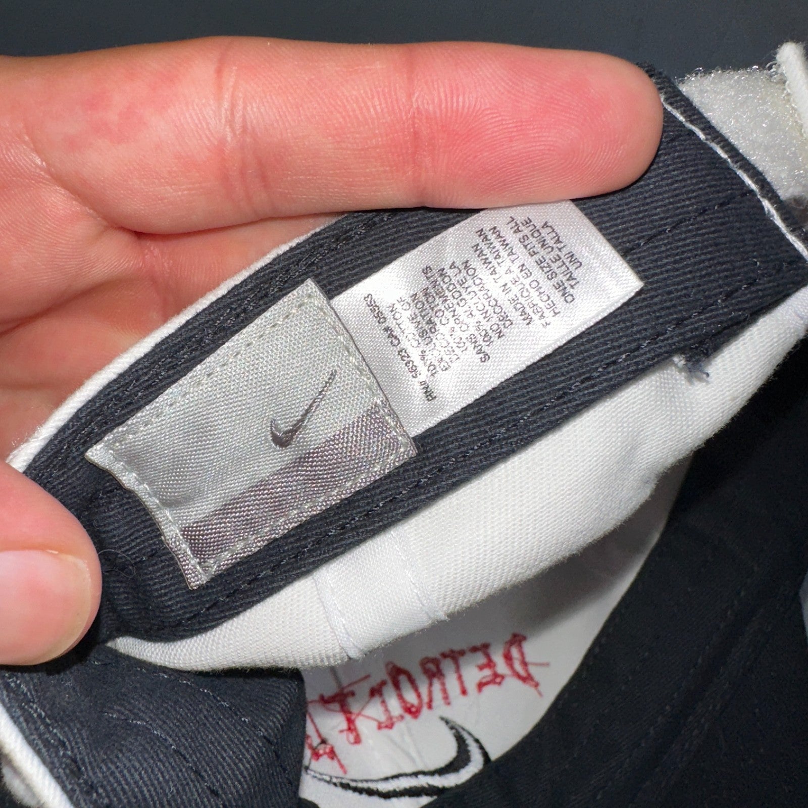 Vintage 2002 Nike Detroit Lake Fishing Derby Hat NWT White Cap Swoosh RARE USA