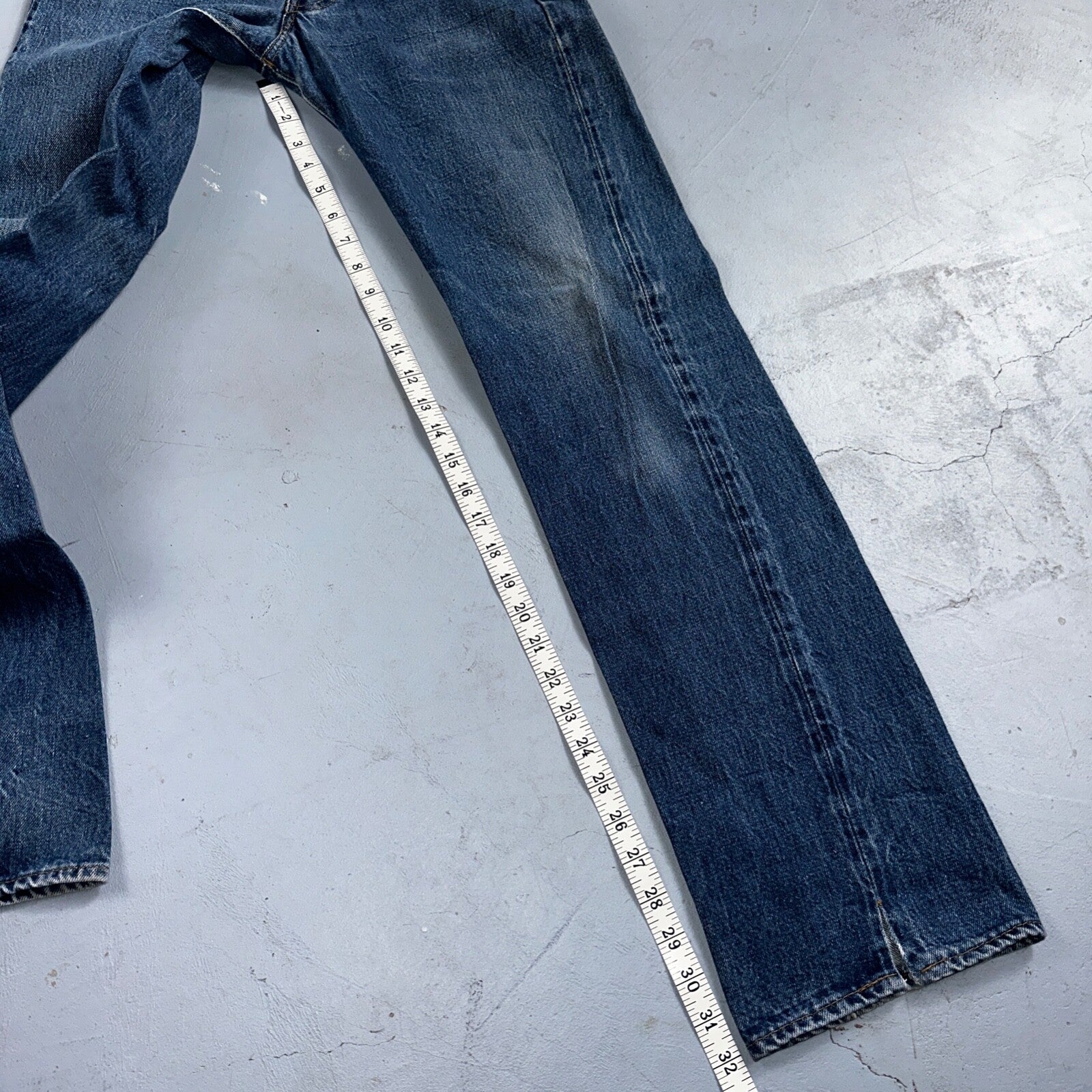 Levis 501 Vintage 80s Redline Selvedge USA XX Jeans Med Wash 28x36 Act 27x32