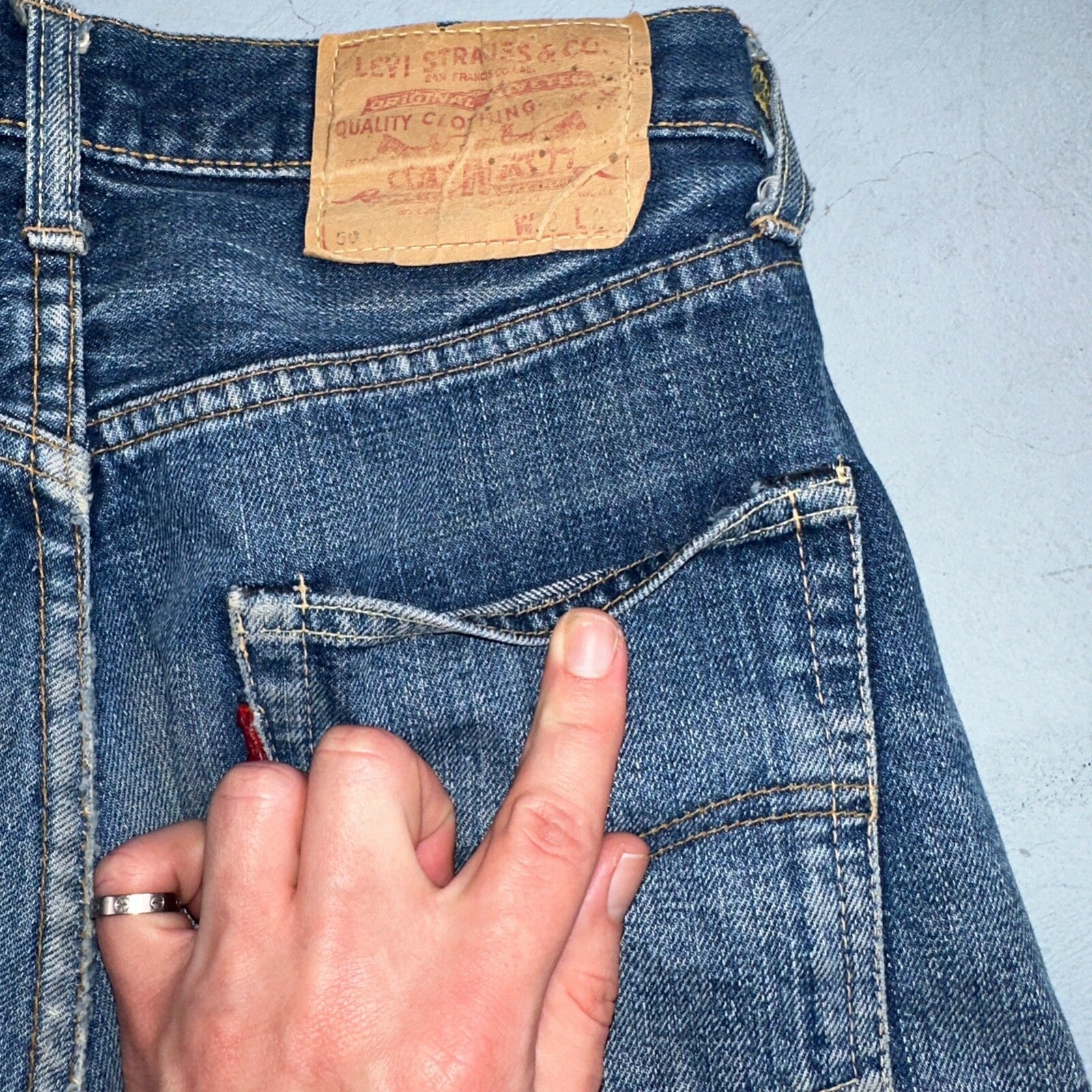 Levis 501 Big E Vintage 60s Redline Selvedge USA XX 1960s Jeans 66 Act 26x24