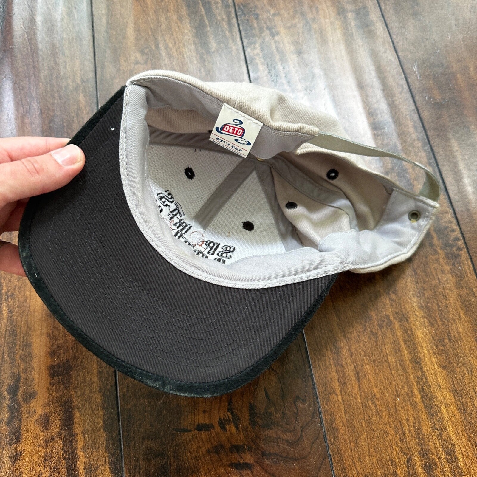 Sports Action Cool VTG Hat Cap Snapback Black Otto 90s Football Gaming