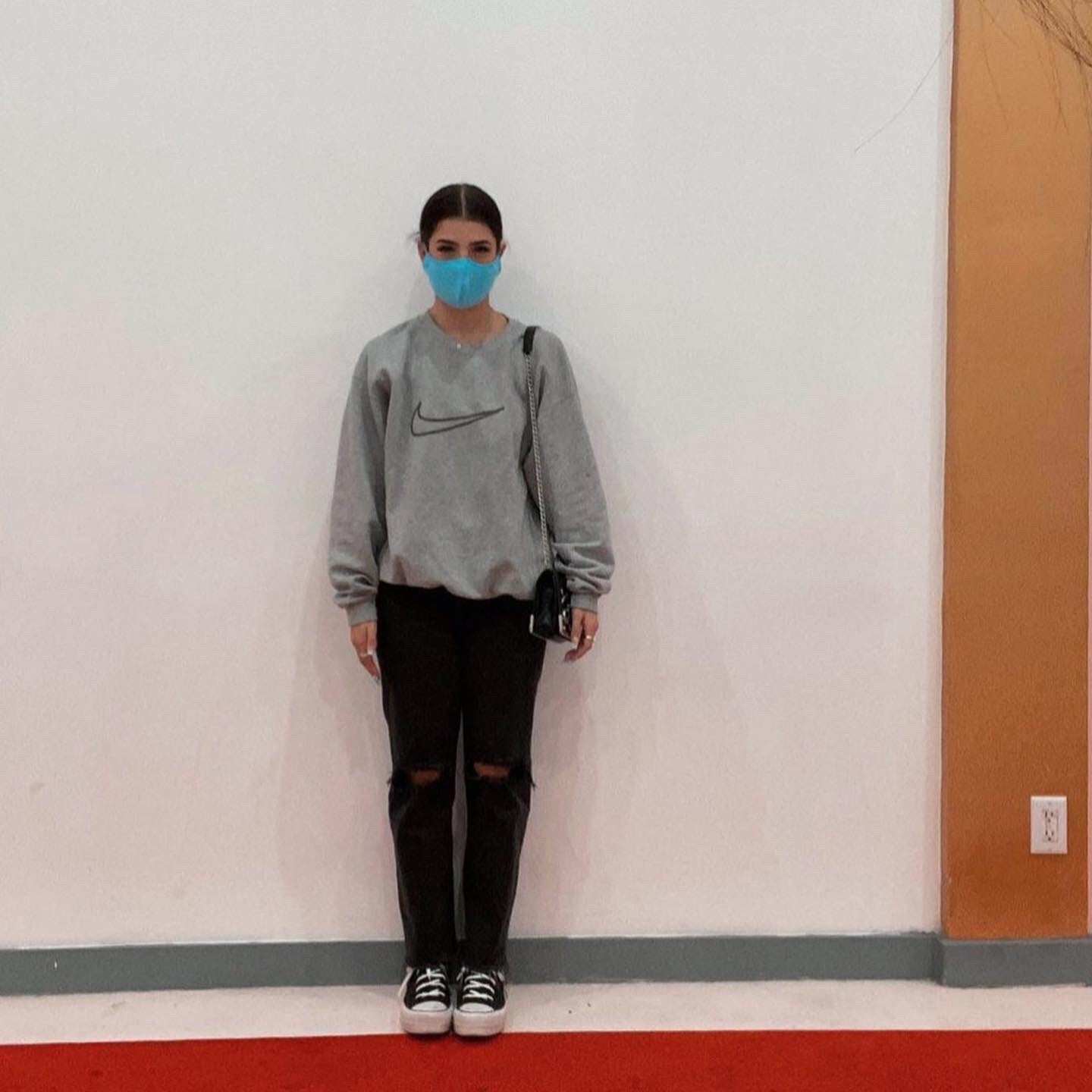 Nike Vintage Crewneck Sweater Gray Center Swoosh Hoodie 90s Charli D'amelio