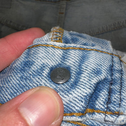 Levis 501 Vintage 80s USA XX Straight Leg Jeans Blue Light Wash Torn Act 32x33