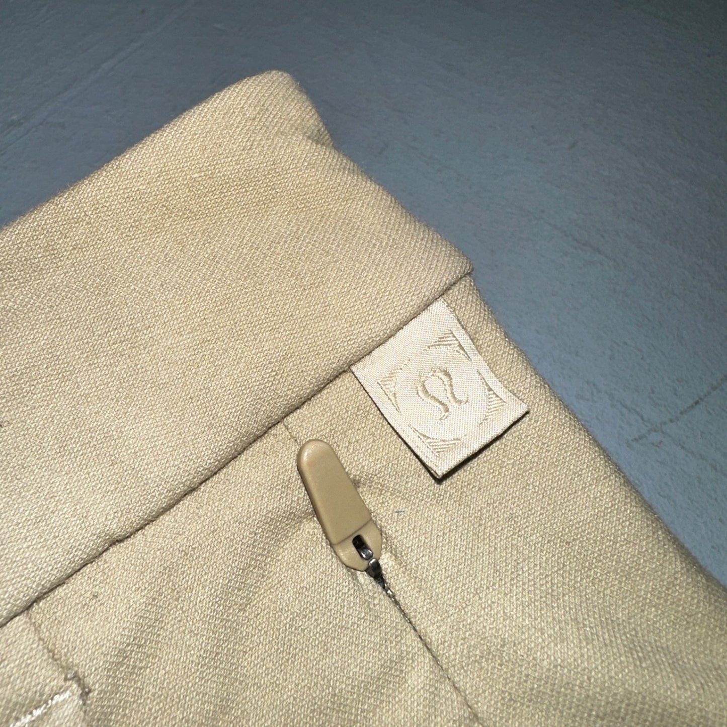 Lululemon Commission Pants Mens 30 Light Brown Beige 30 x 31 Chino Khaki