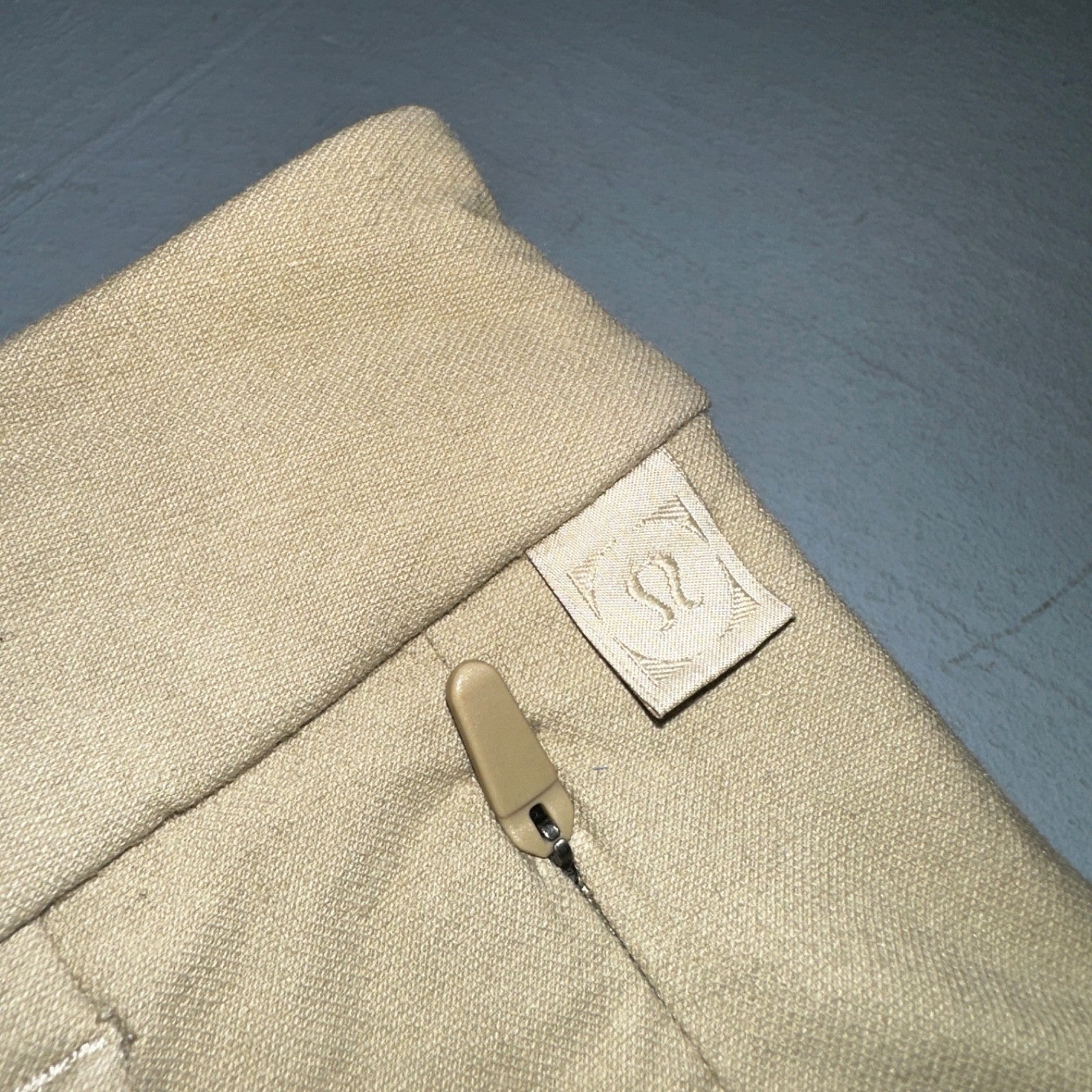 Lululemon Commission Pants Mens 30 Light Brown Beige 30 x 31 Chino Khaki