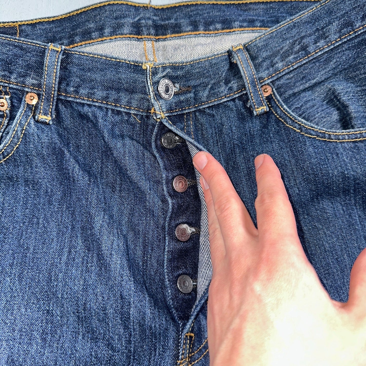 Levis 501 Vintage Y2K Egypt Straight Leg Jeans 36x32 Med Wash Act 36x30