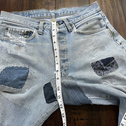 Levis Vintage 80s Redline Selvedge USA 501 Light Wash Jeans 66 30x28 Thrashed