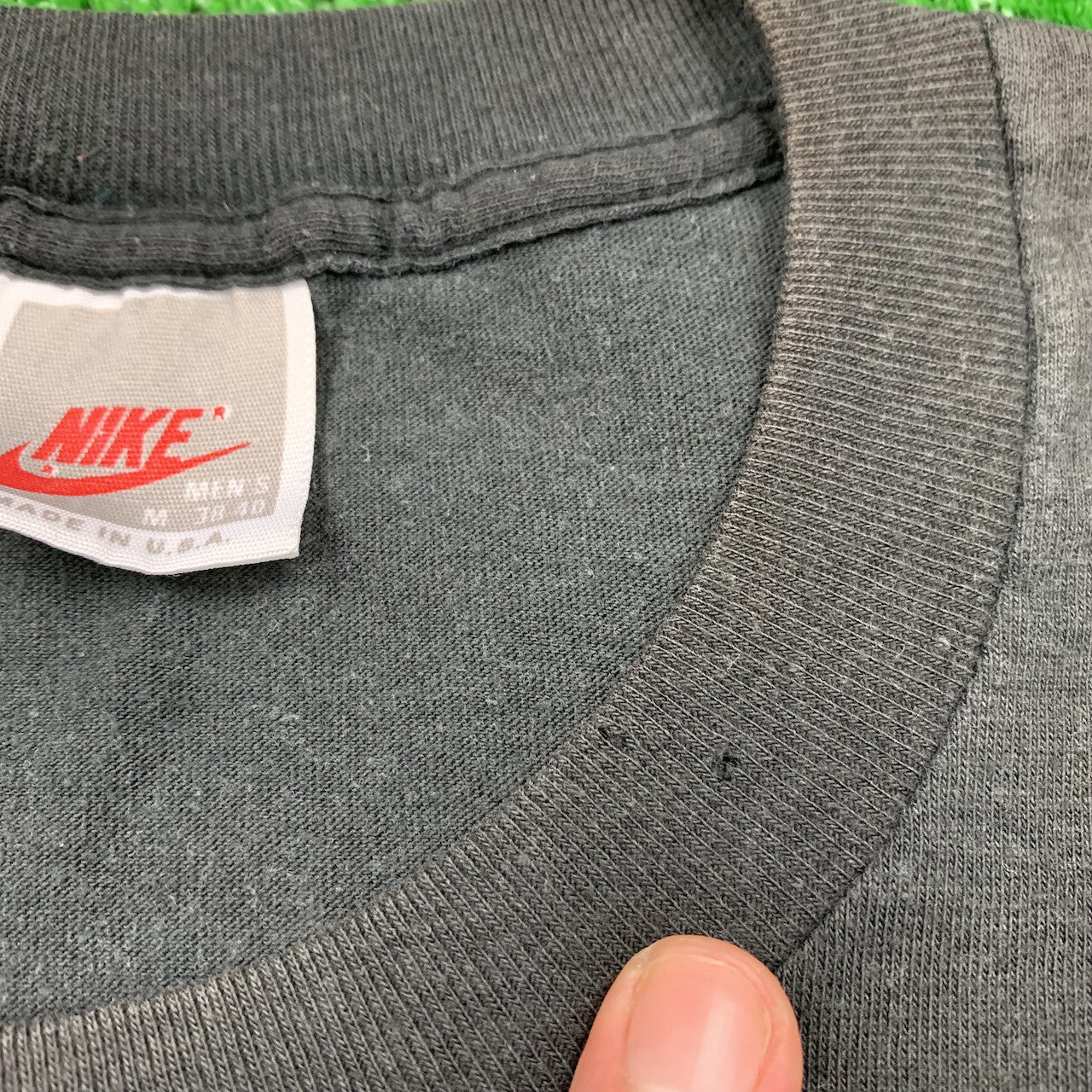 Nike Vintage T Shirt Mens Palm Tree Beach Sandals Florida Beach Summer 80s Black