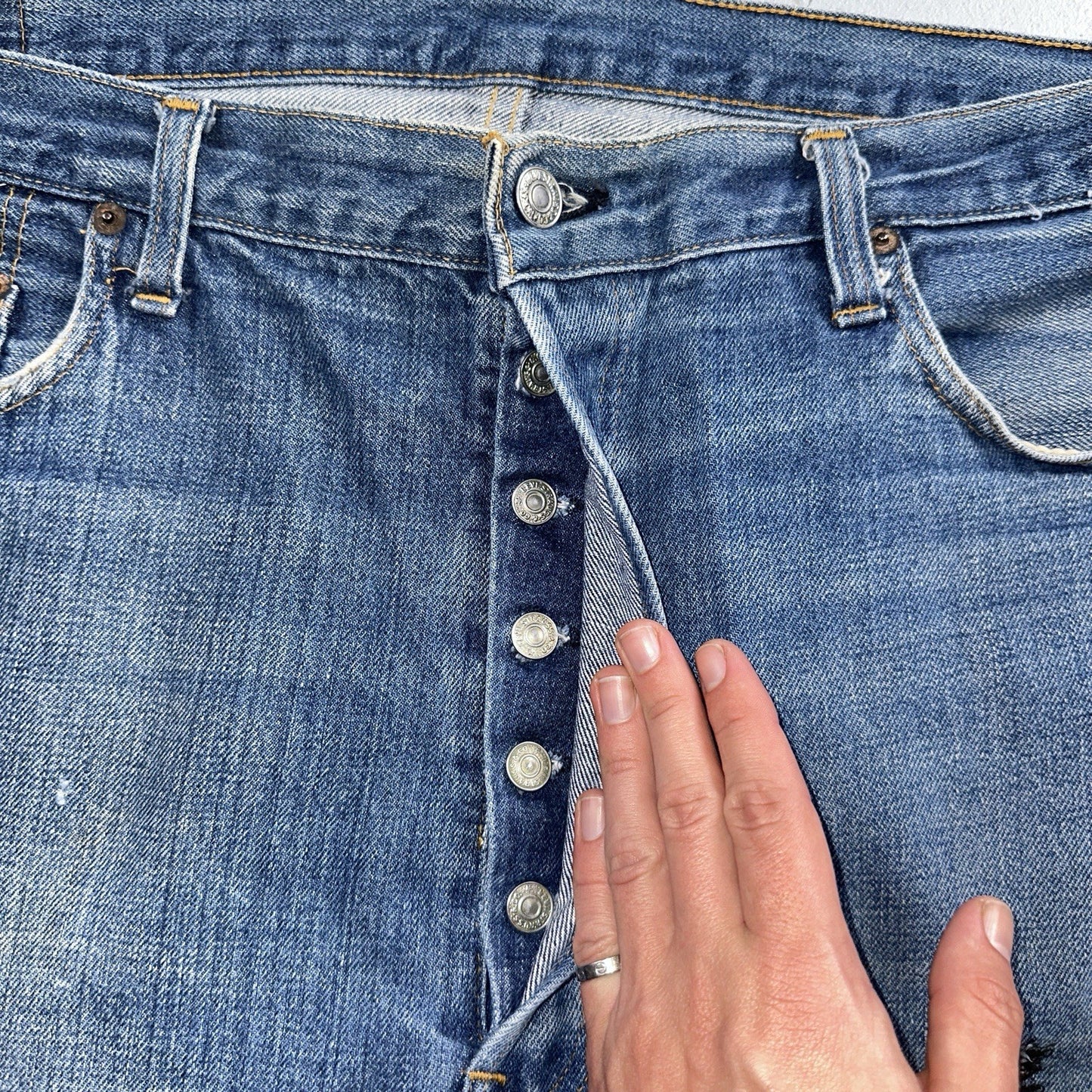 Levis 501 Vintage 80s Redline Selvedge USA XX Jeans Med Wash 42x34 Act 39x31