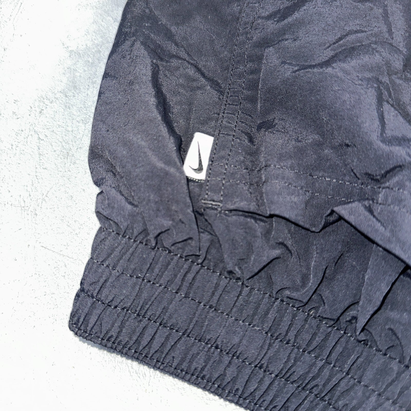 Nike Swim Shorts Size L Mens Solid Icon 6" Black NESSB636-001 Trunks