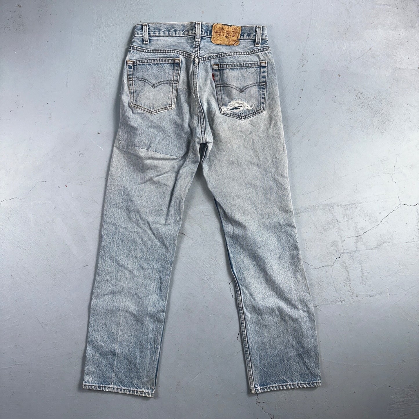 Levis 501 Vintage 80s USA XX Straight Leg Jeans Blue Light Wash Thrash Act 27x28