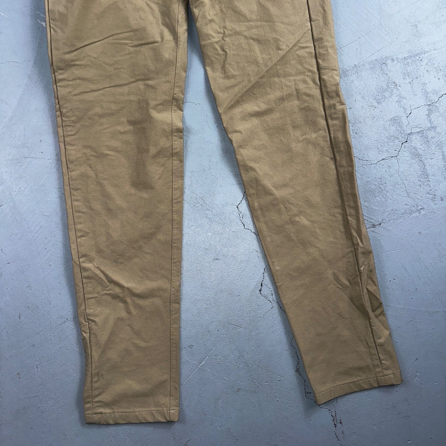 Lululemon Commission Pants Mens 30 Light Brown Beige 30 x 31 Chino Khaki