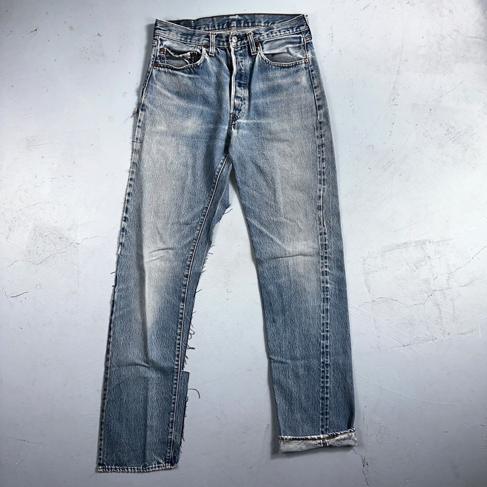 Levis 501 Vintage 80s Redline Selvedge USA XX Jeans Light Wash 33x40 Act 30x34