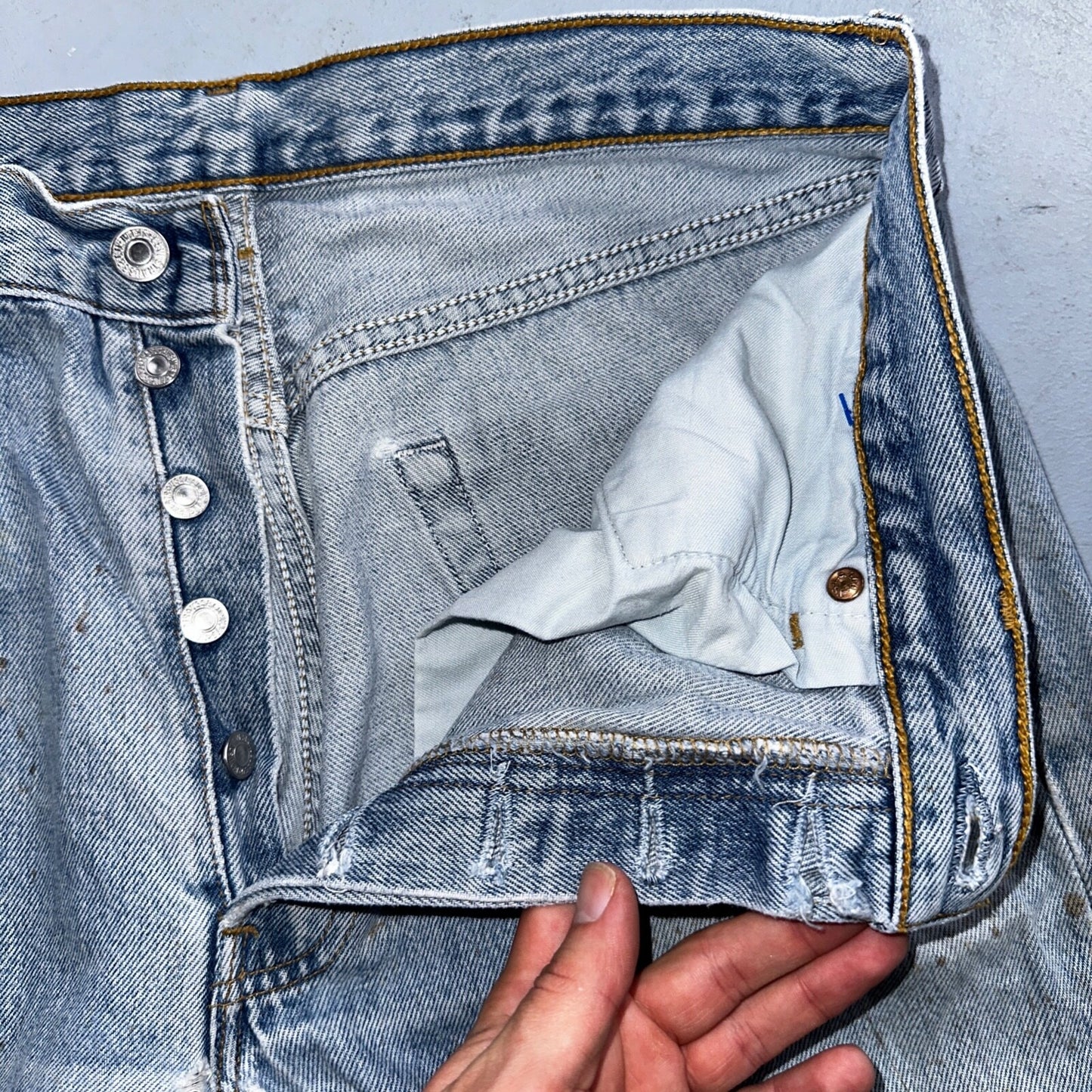 Levis 501 Vintage Y2K XX Straight Leg Jeans 33x34 Light Wash 2000s Act 31x32