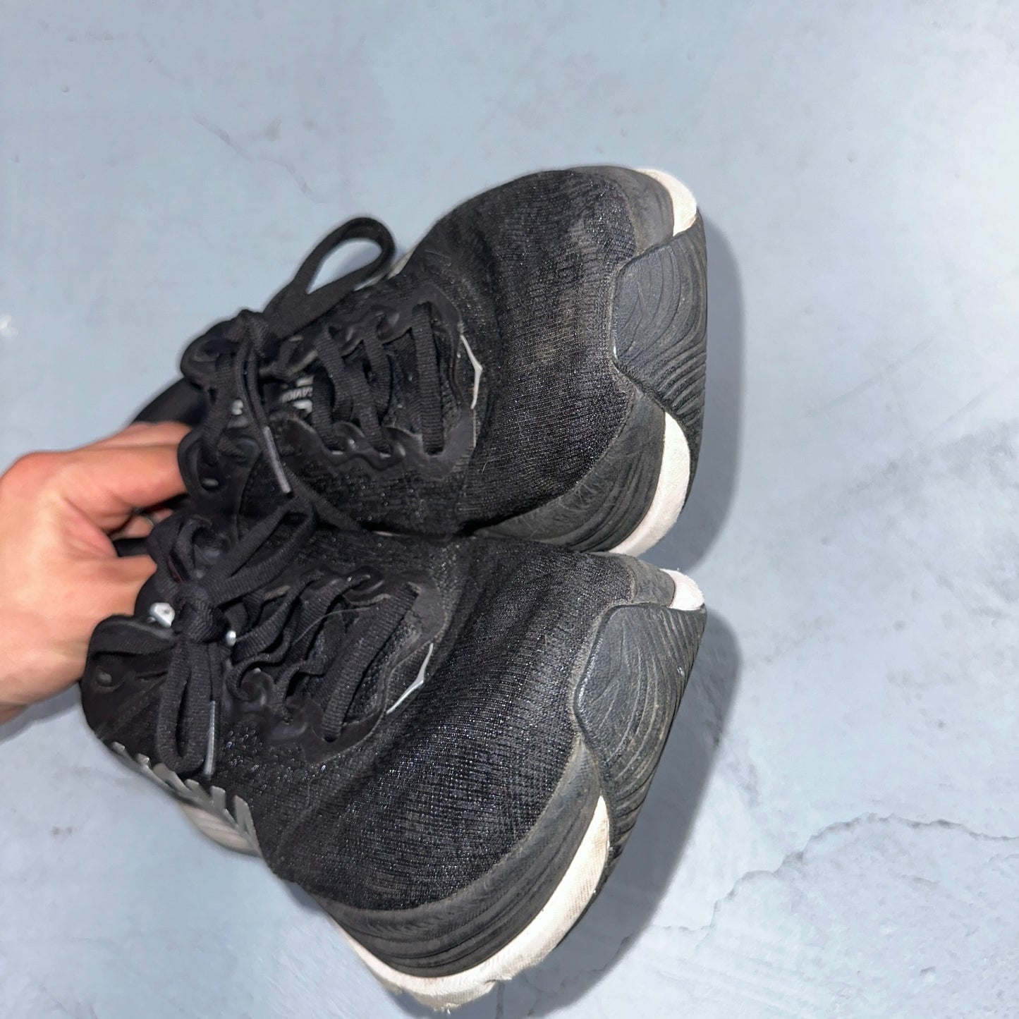 Hoka One One Womens Gaviota 5 1134235 BWHT Black Running Shoes Size 7 D