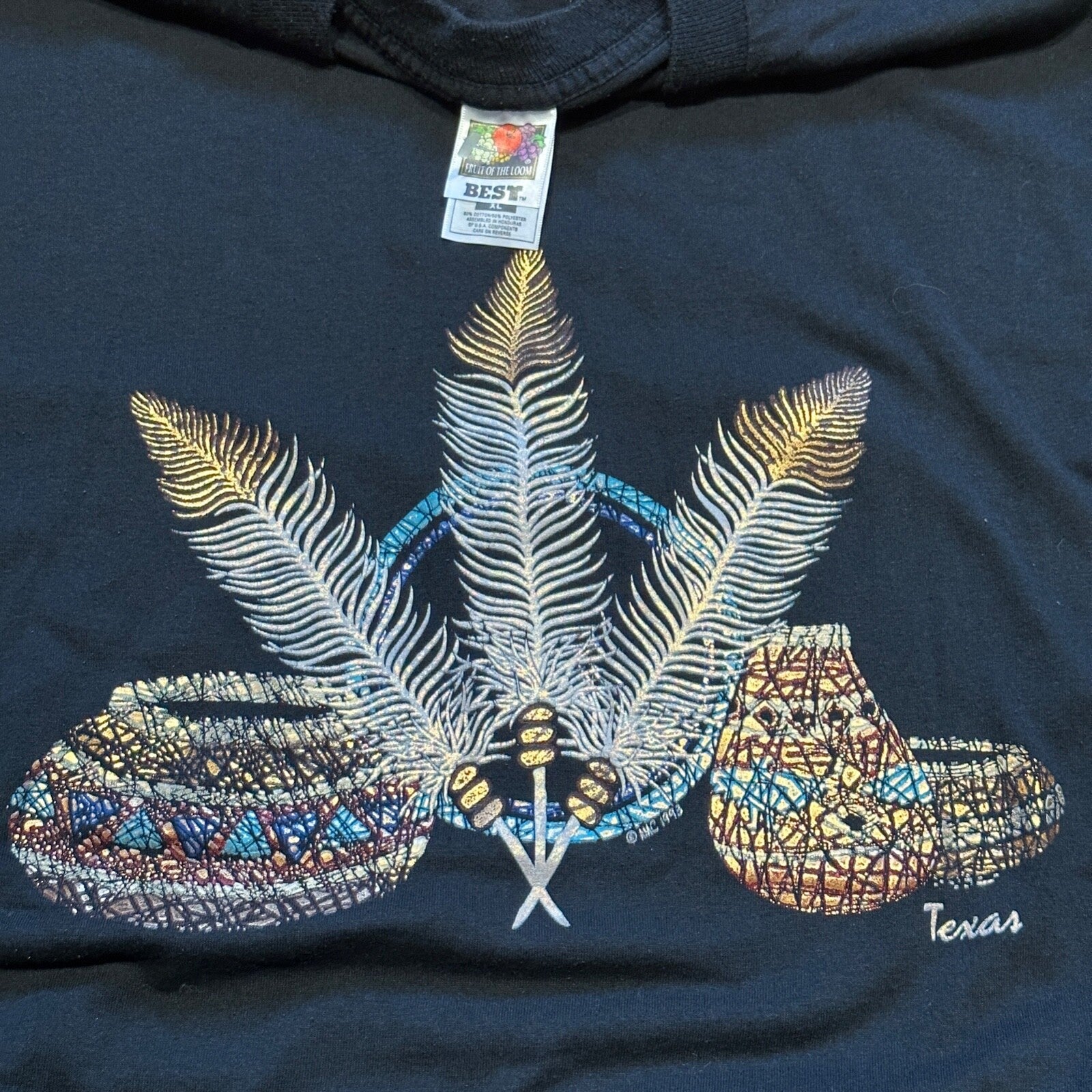Texas Traditional Feather Tribal Vintage T Shirt 90s Bowl Classic Travel USA