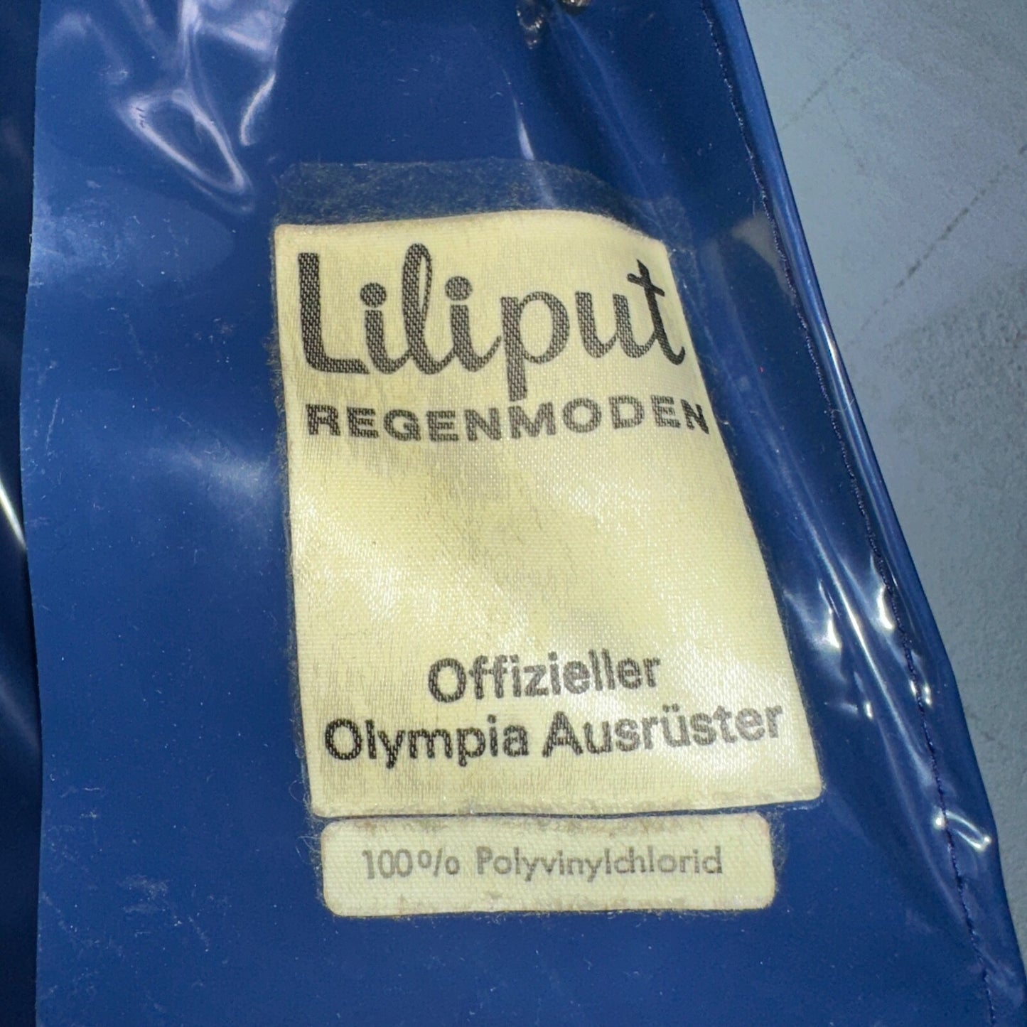 Liliput Womens Blue Trench Raincoat + Bucket Hat Polyester Rubber Vinyl 70s VTG