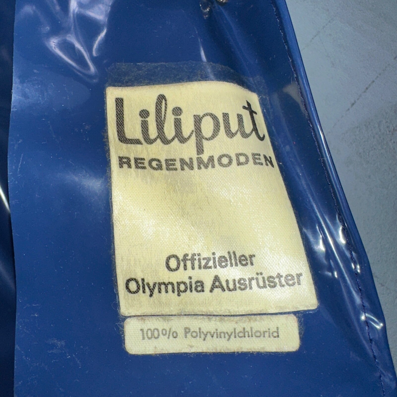 Liliput Womens Blue Trench Raincoat + Bucket Hat Polyester Rubber Vinyl 70s VTG