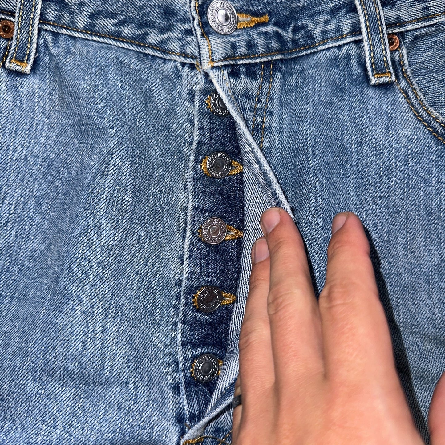 Levis 501 Vintage Y2K 90s XX Straight Leg Jeans Blue Light Wash 38x34 Act 37x34