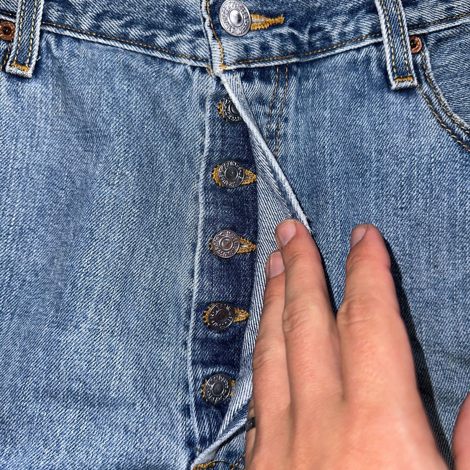 Levis 501 Vintage Y2K 90s XX Straight Leg Jeans Blue Light Wash 38x34 Act 37x34