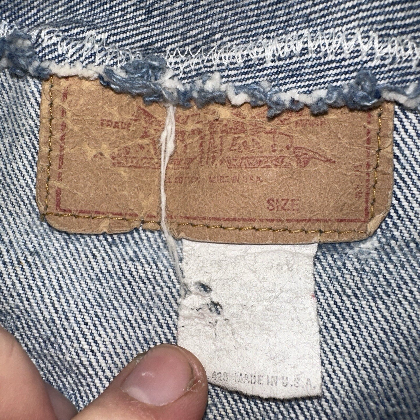 Levis VTG Denim Size 42 Type 3 III Trucker Jean Jacket Thrashed 1970s 70s Patch